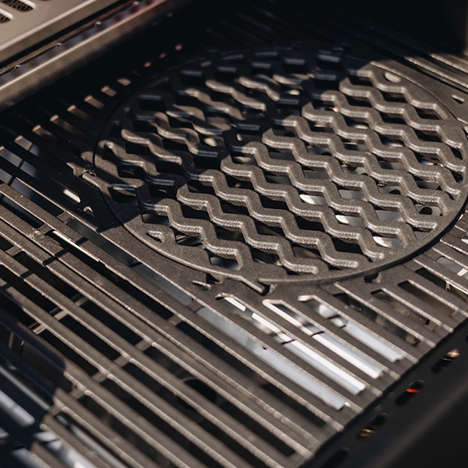 Enders Monroe Pro 3 SIKR Turbo Shadow Gasgrillstation inkl. Seargrate