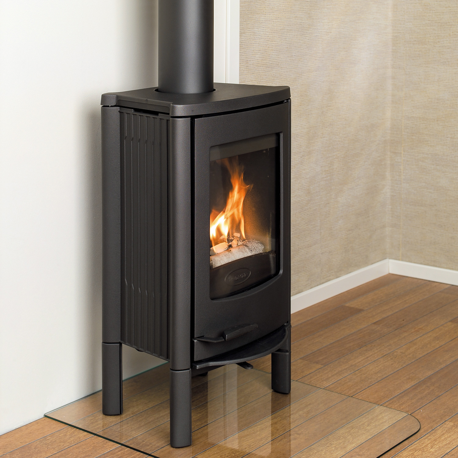Dovre Astro 2/L Kaminofen Stahl Schwarz, Bauart 2 Dovre Astro 2/L Kaminofen Stahl Schwarz, Bauart 2