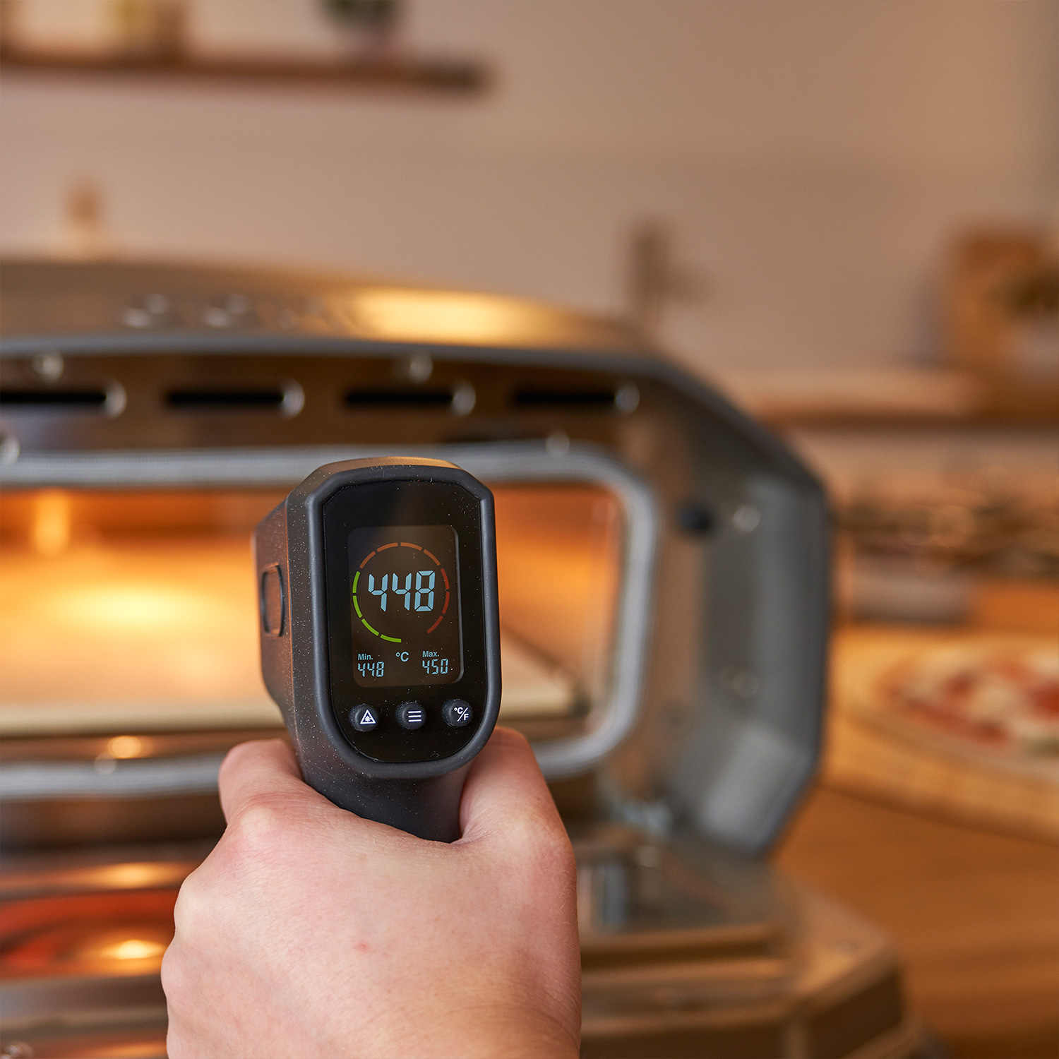 Ooni Pizzaschieber Aluminium 12" + Digitales Infrarot-Thermometer