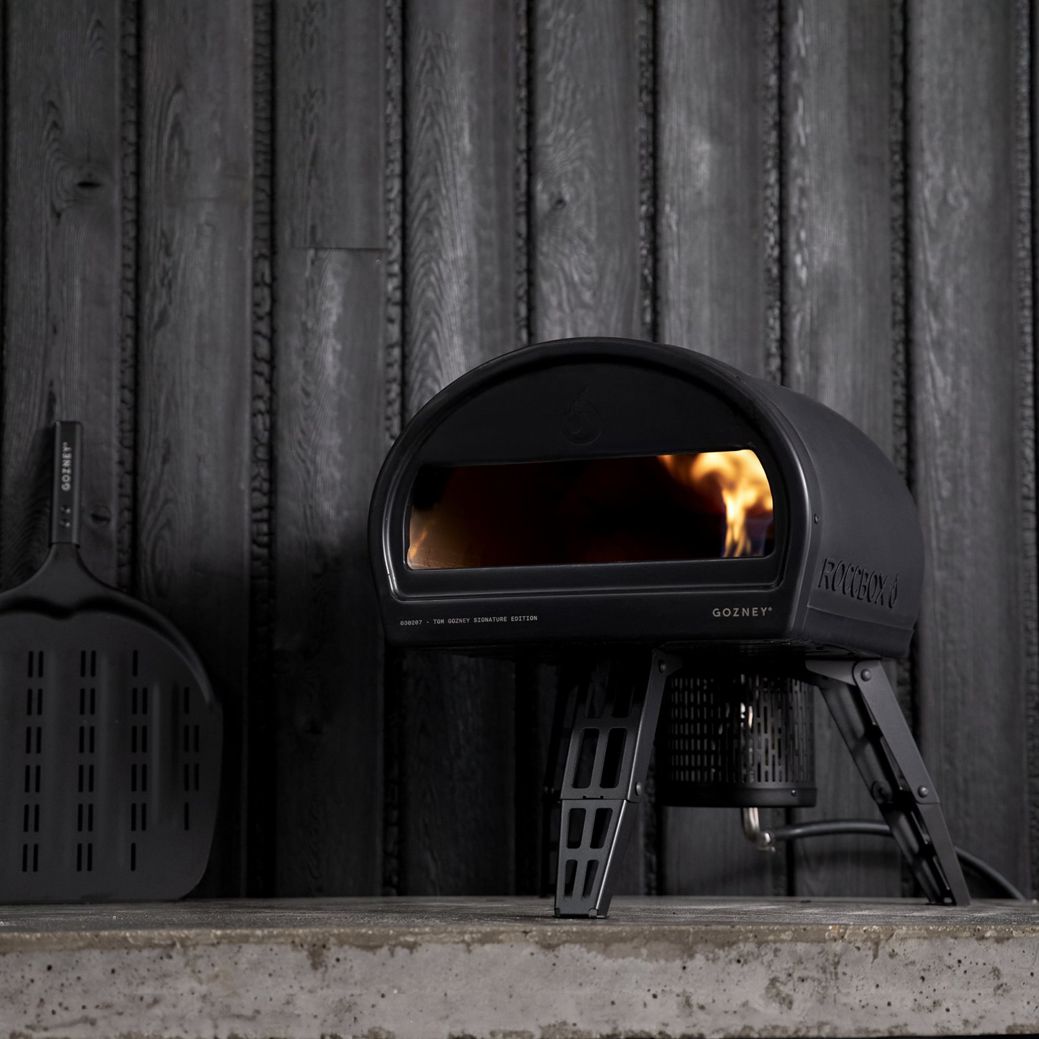 Gozney Roccbox Gas-Pizzaofen Schwarz Signature Edition + Abdeckhaube gratis Gozney Roccbox Gas-Pizzaofen Schwarz Signature Edition + Abdeckhaube gratis