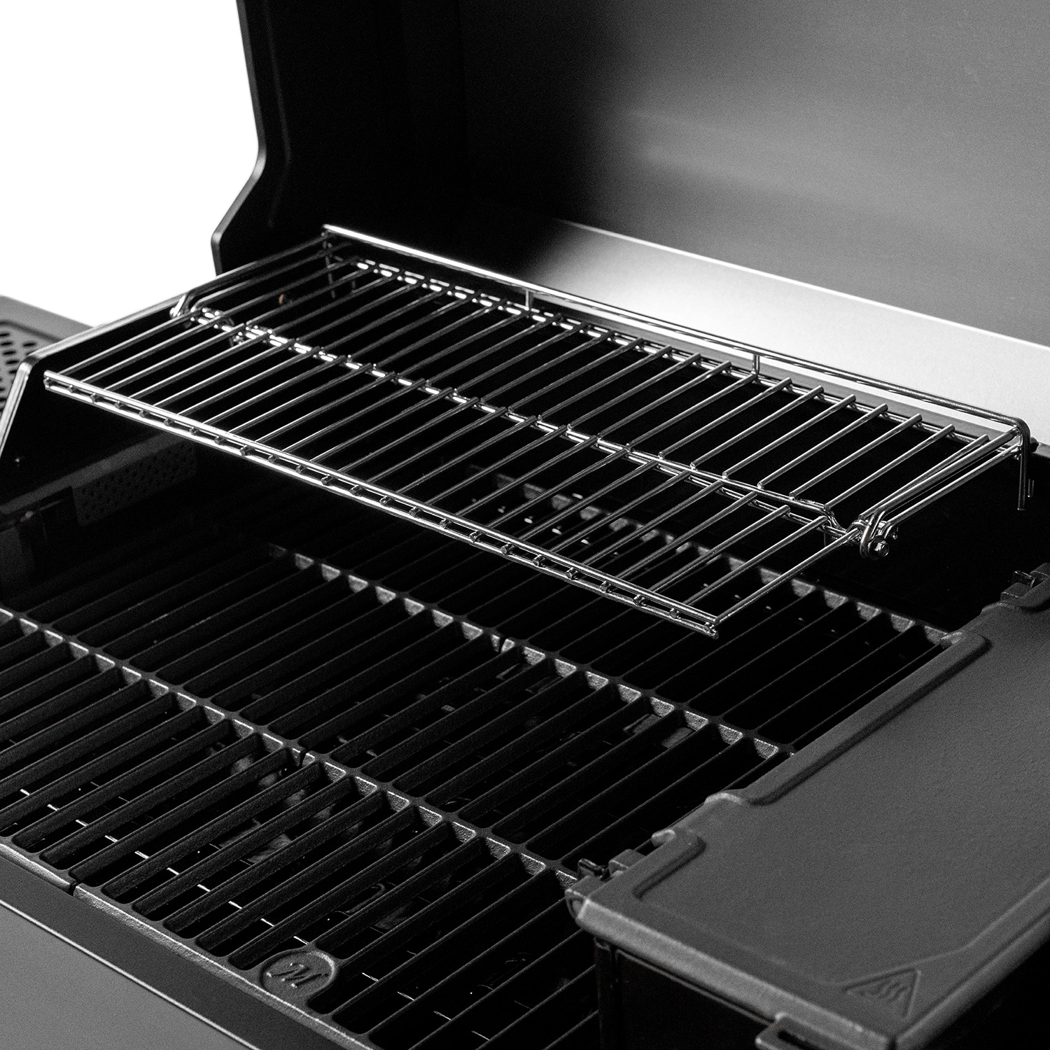 Masterbuilt AutoIgnite Series 545 Digitaler Smoker und Holzkohlegrill