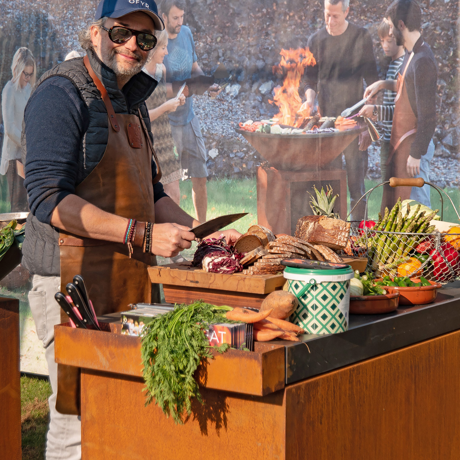 OFYR Butcher Block Storage 90 Corten Keramik Dunkelgrau