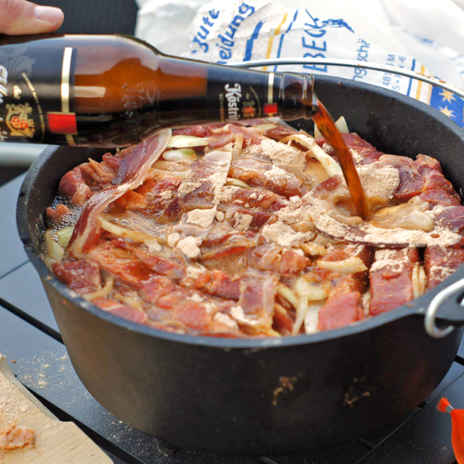 Camp Chef Classic Dutch Oven 8" Camp Chef Classic Dutch Oven 8"