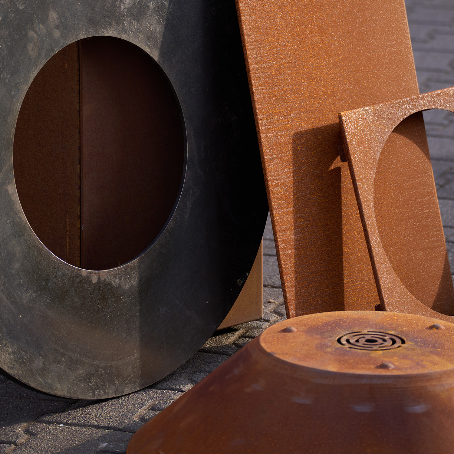 OFYR 75 Corten