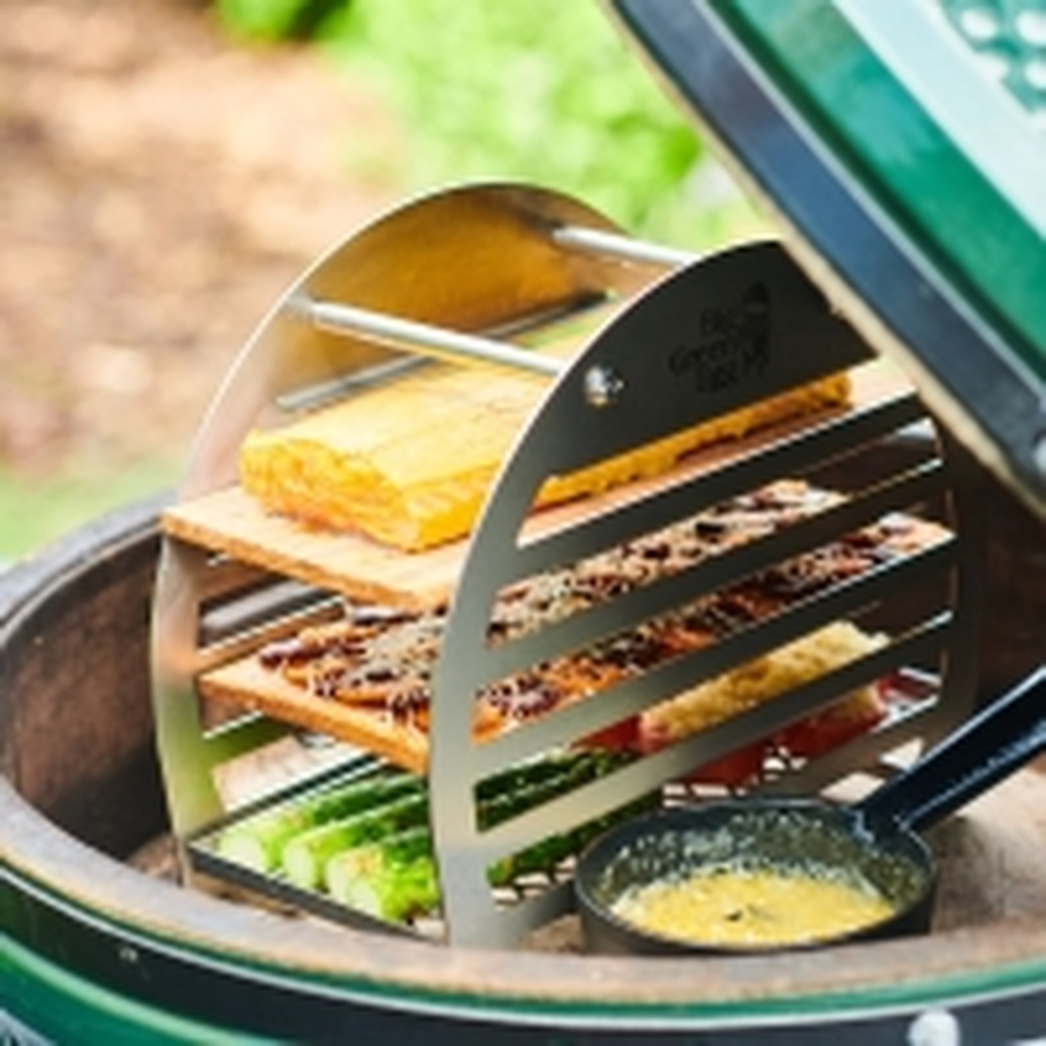 Big Green Egg Räucherturm