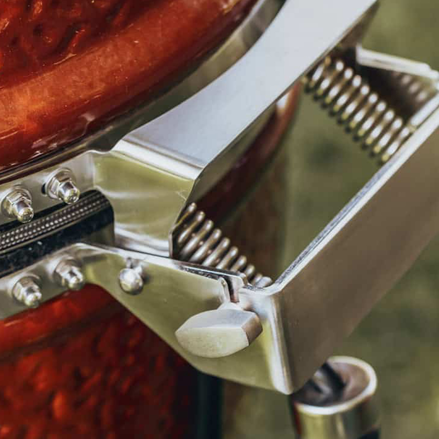 MONOLITH JUNIOR Keramikgrill PRO-Serie 2.0 Rot mit Gestell MONOLITH JUNIOR Keramikgrill PRO-Serie 2.0 Rot mit Gestell