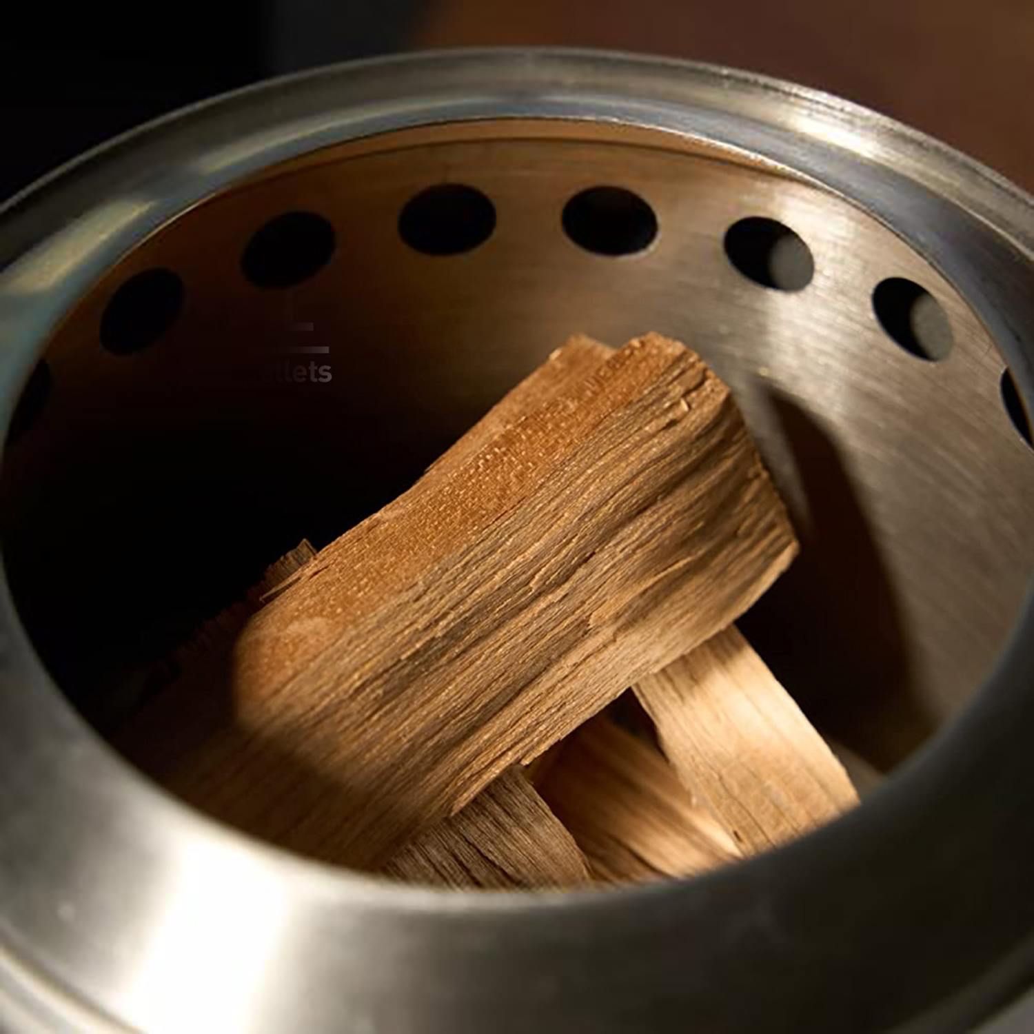 Solo Stove Mesa Tischfeuerstelle Edelstahl mit Ständer Solo Stove Mesa Tischfeuerstelle Edelstahl mit Ständer