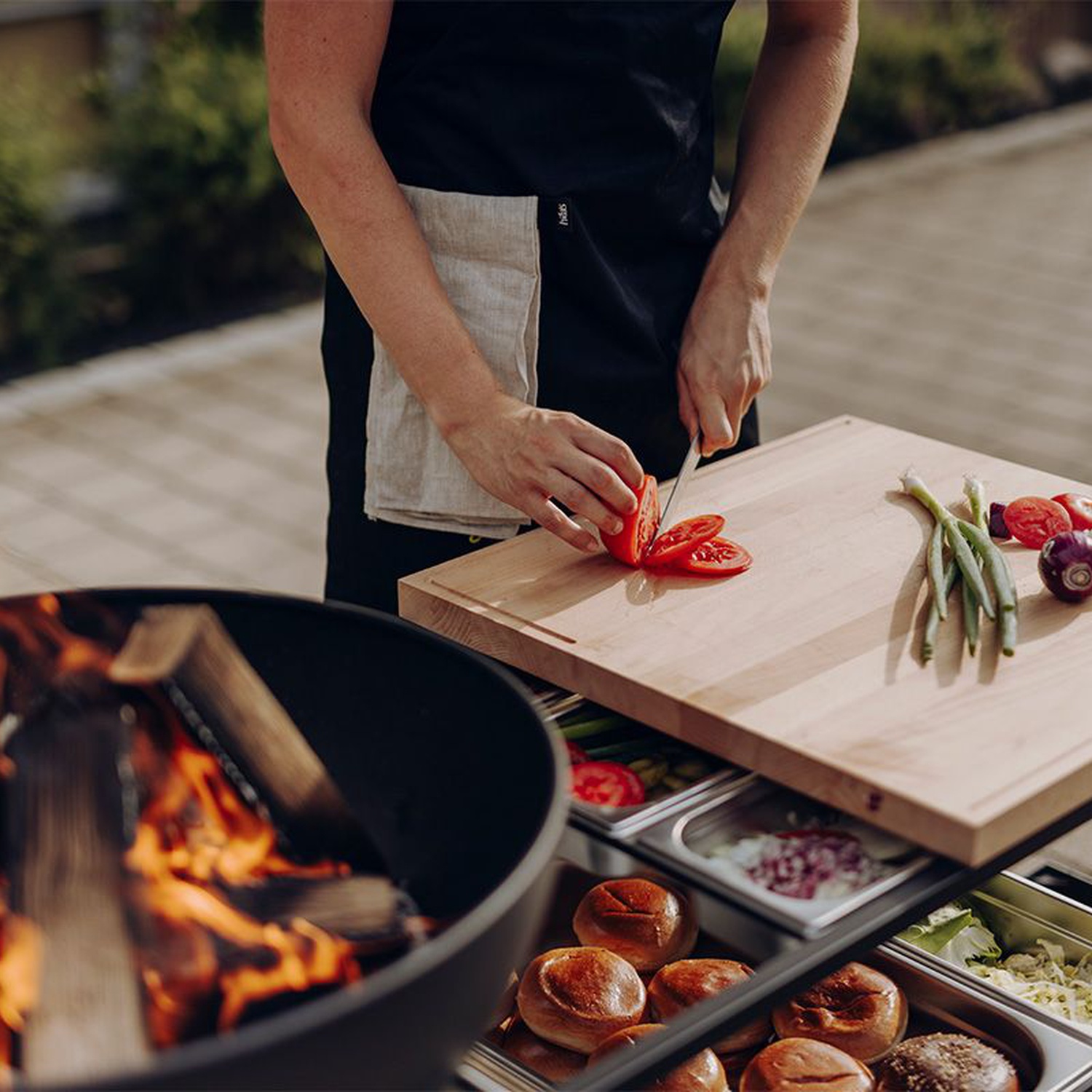 höfats FIRE KITCHEN mit BOWL 57 Plancha-Grillset tief
