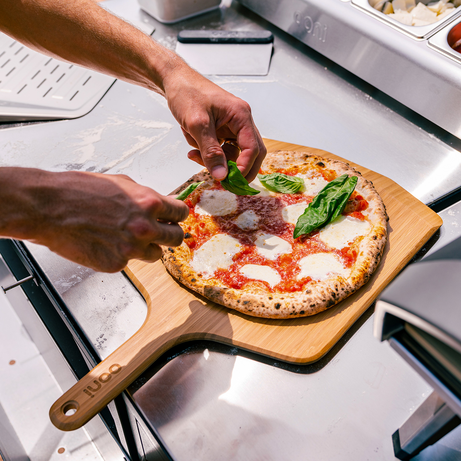 Ooni Pizzaschieber und Brett aus Bambus 12" Ooni Pizzaschieber und Brett aus Bambus 12"