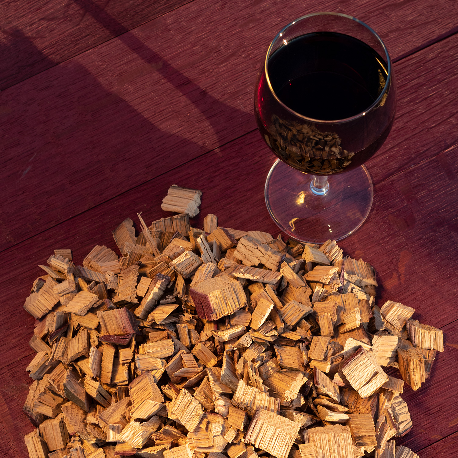 Mr. Barrel BBQ Smoking Chips L Red Wine, 900 g Mr. Barrel BBQ Smoking Chips L Red Wine, 900 g